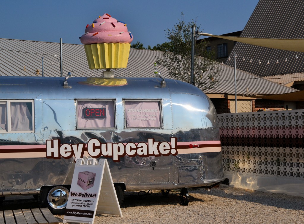 hey cupcake food truck austin texas south congress