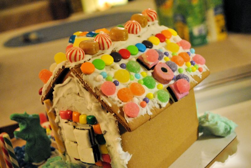 Gingerbread House (24)
