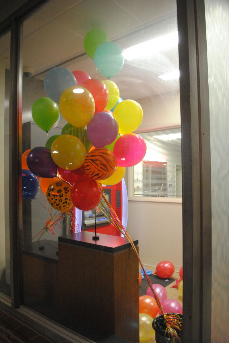ATM Vestibule Balloons (9)
