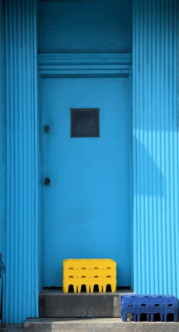 Colorful Rainbow Doors In Baltimore Blue – Uncustomary Art (1)