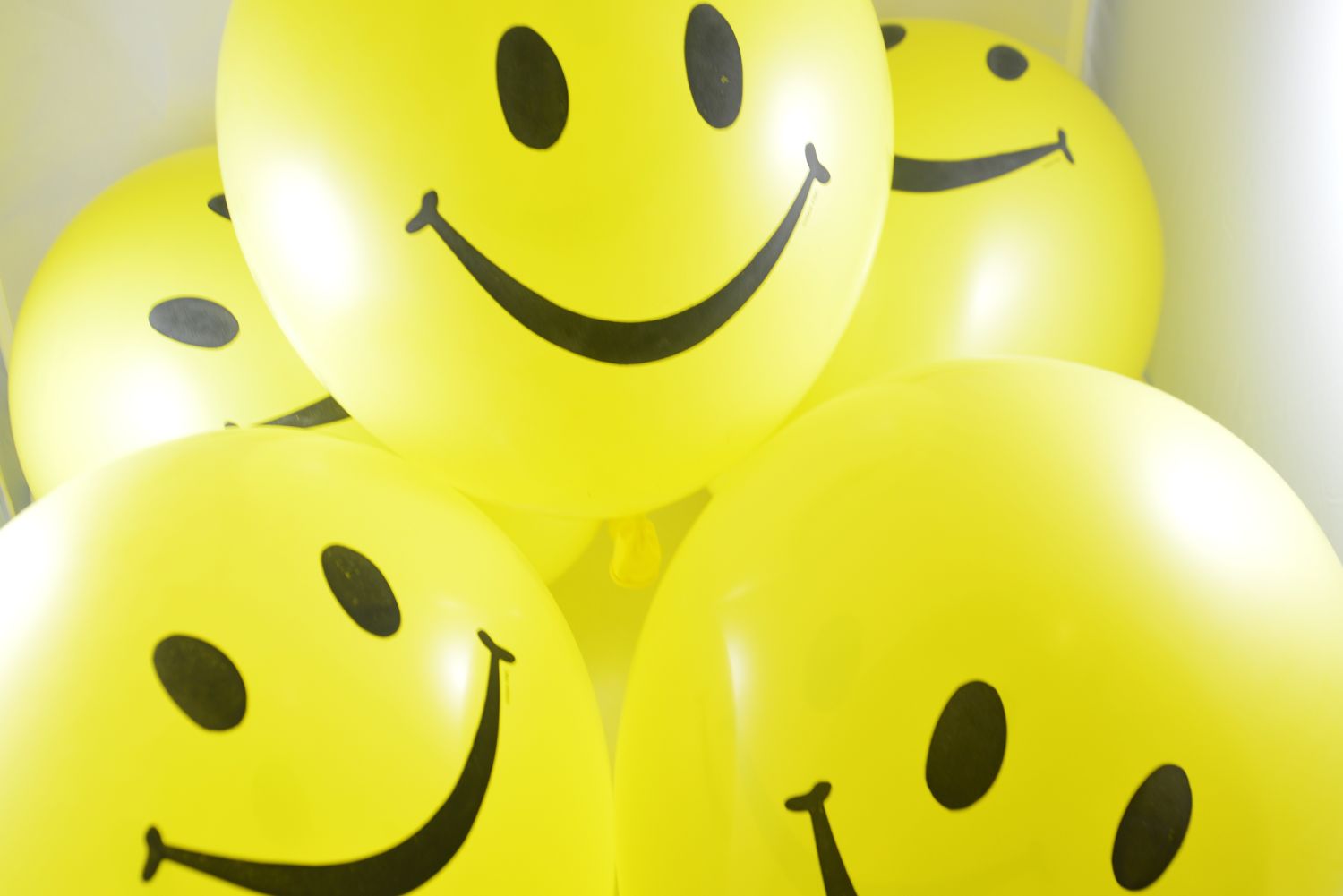 50 Ways To Spread Happiness
