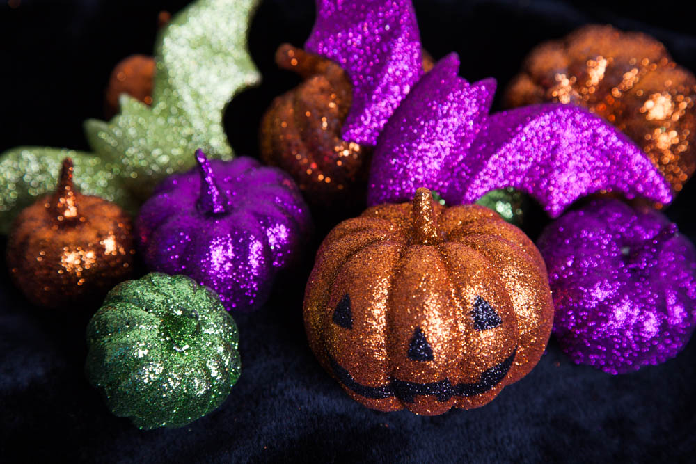 Halloween Bucket List: 100 Ways To Celebrate Halloween | Uncustomary