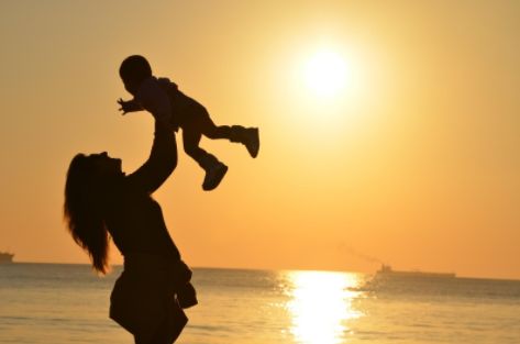 10 Tips On How To Balance Between Parenting And Work | Uncustomary