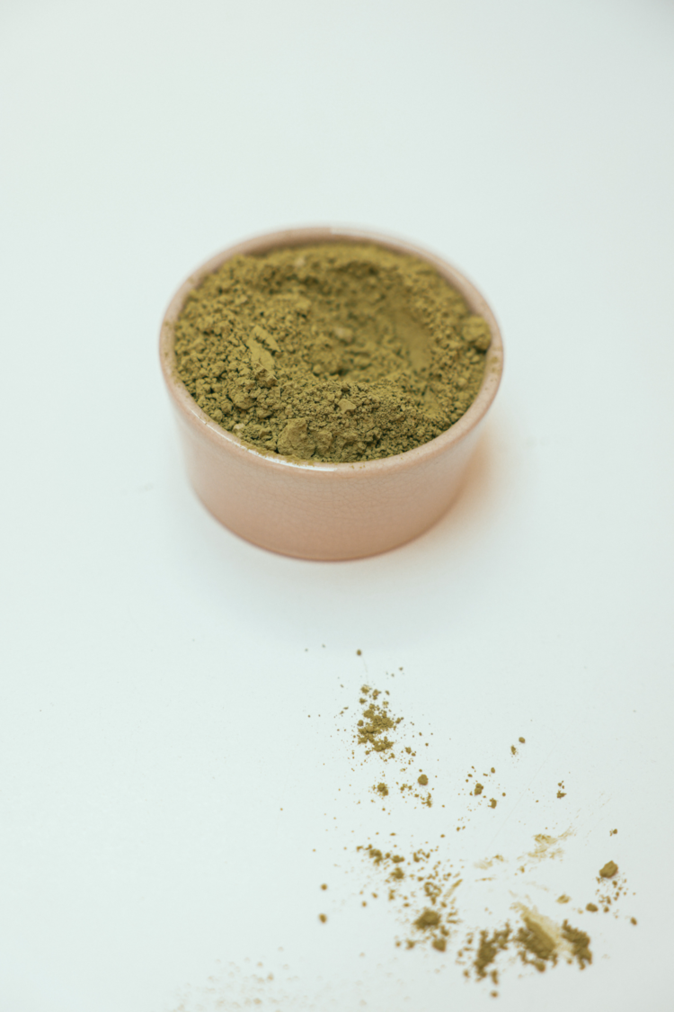 How To Identify Counterfeit Kratom Products While Buying Them Online? | Uncustomary