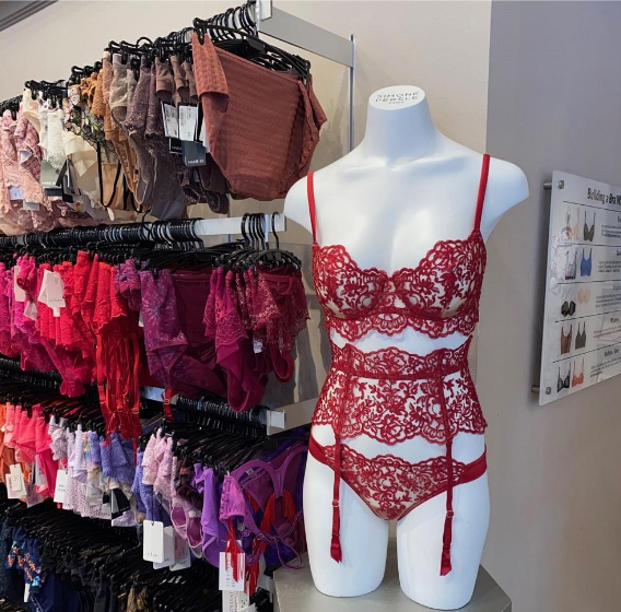 How Boutique Owners Select Affordable and High-Quality Lingerie