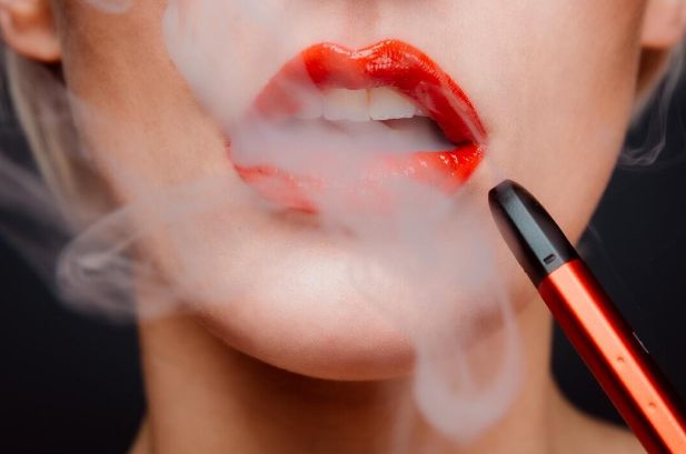 4 Things to Know Before Using Flavored Vapes