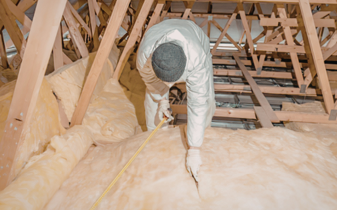 How to Check for Drafts and Insulation Issues in Any Season