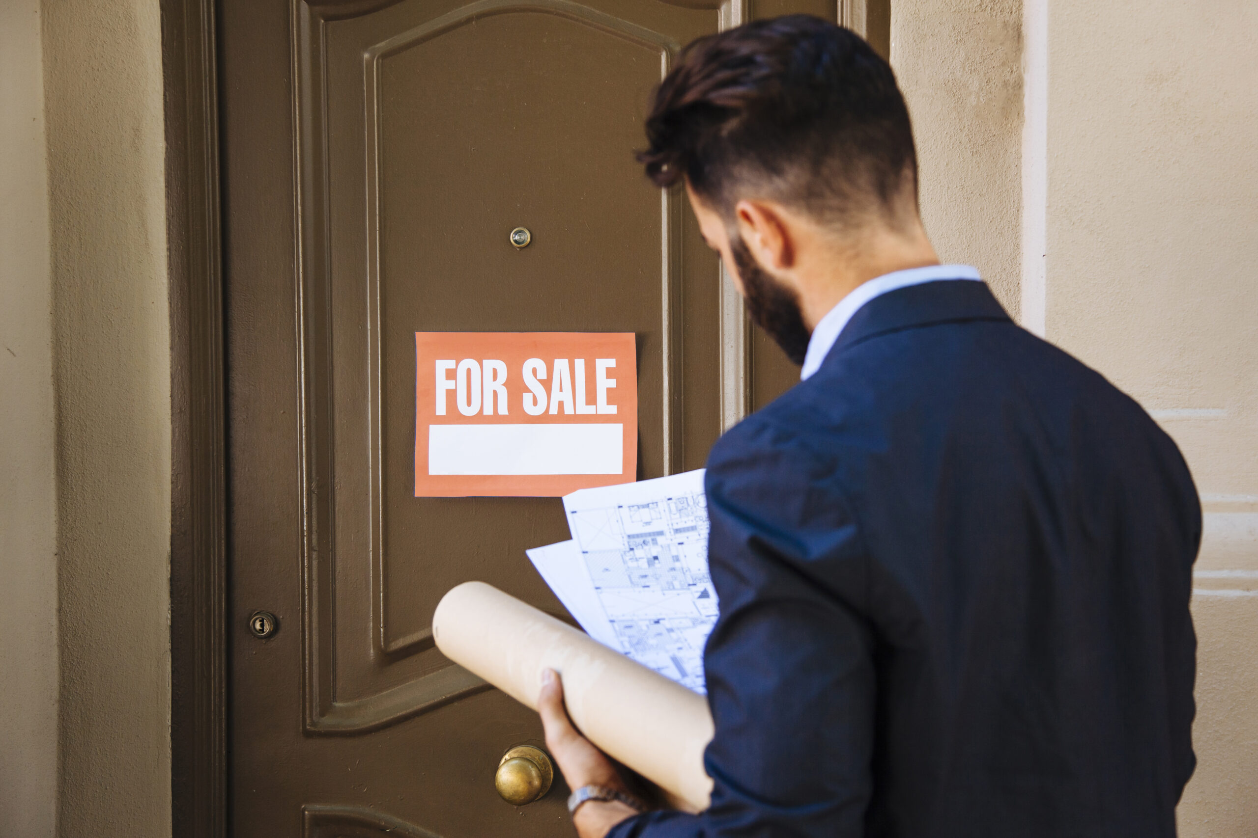 What a Solicitor in Cairns Can Help With When Buying Property