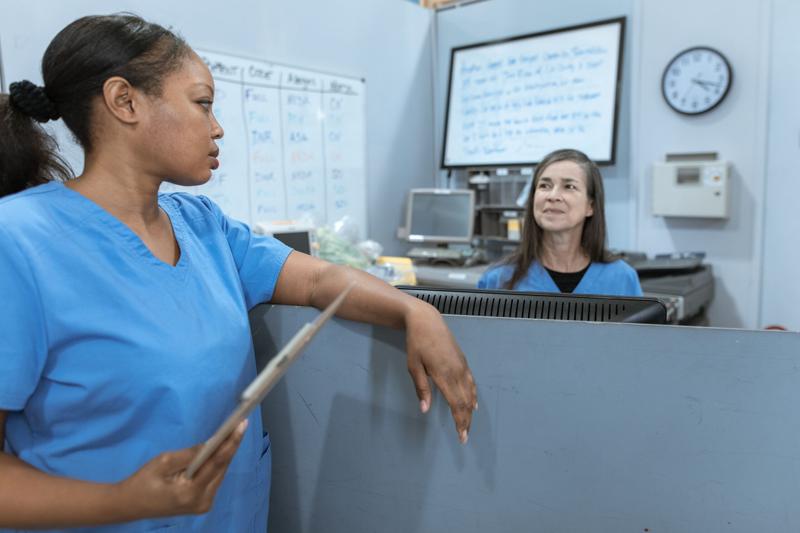 Educational Pathways for Aspiring Nursing Professionals