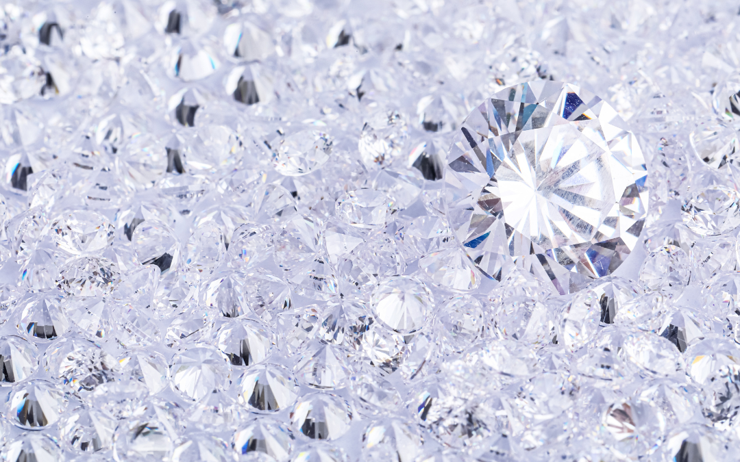 Natural vs. Lab-Grown Diamonds: What Los Angeles Sellers Should Know Before Selling Jewelry