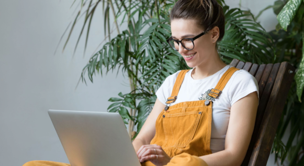 Protecting Your Mental Health as a Freelance Writer: Finding Balance in a Work-From-Anywhere Life