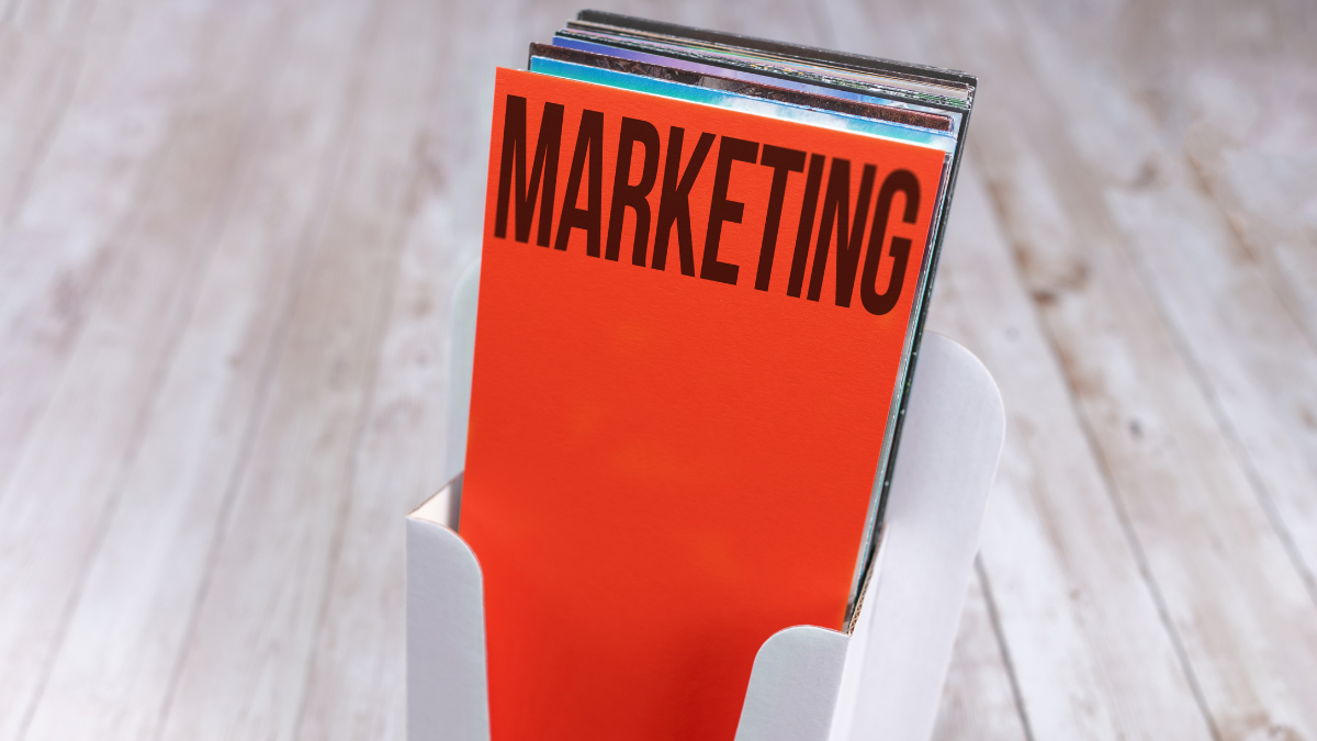10 Benefits of Flyer Distribution for Local Businesses