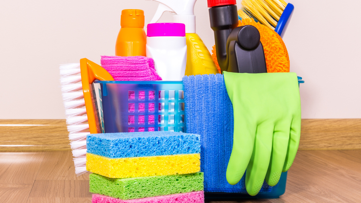 House Cleaning Services for Multi-Generational Homes With Different Daily Living Routines