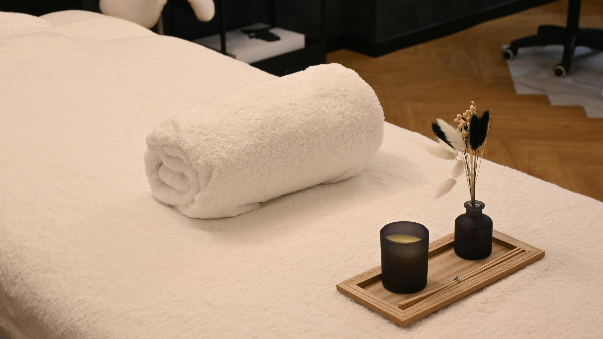 Simple Ways to Turn an Ordinary Evening at Home Into a Self-Care Ritual