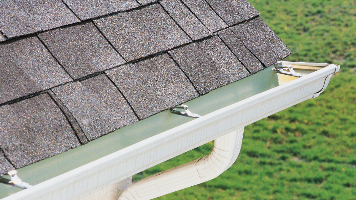 What Sagging and Separation Can Reveal About an Aging Residential Gutter System