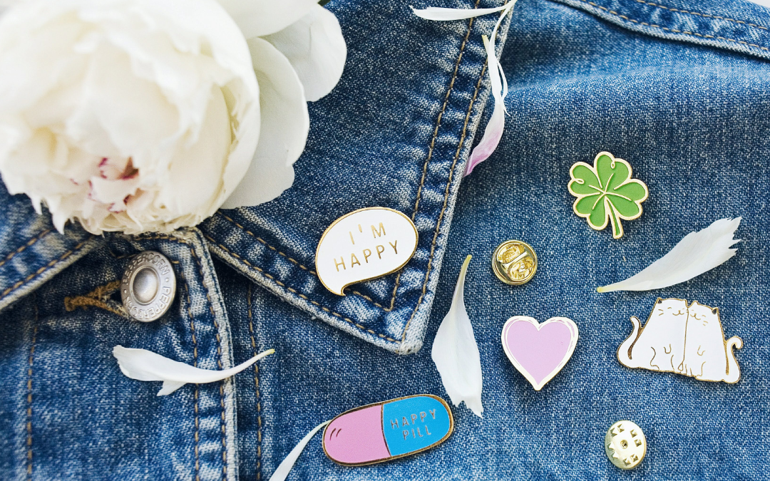 How Enamel Pins Improve Packaging and Unboxing for Handmade Shops