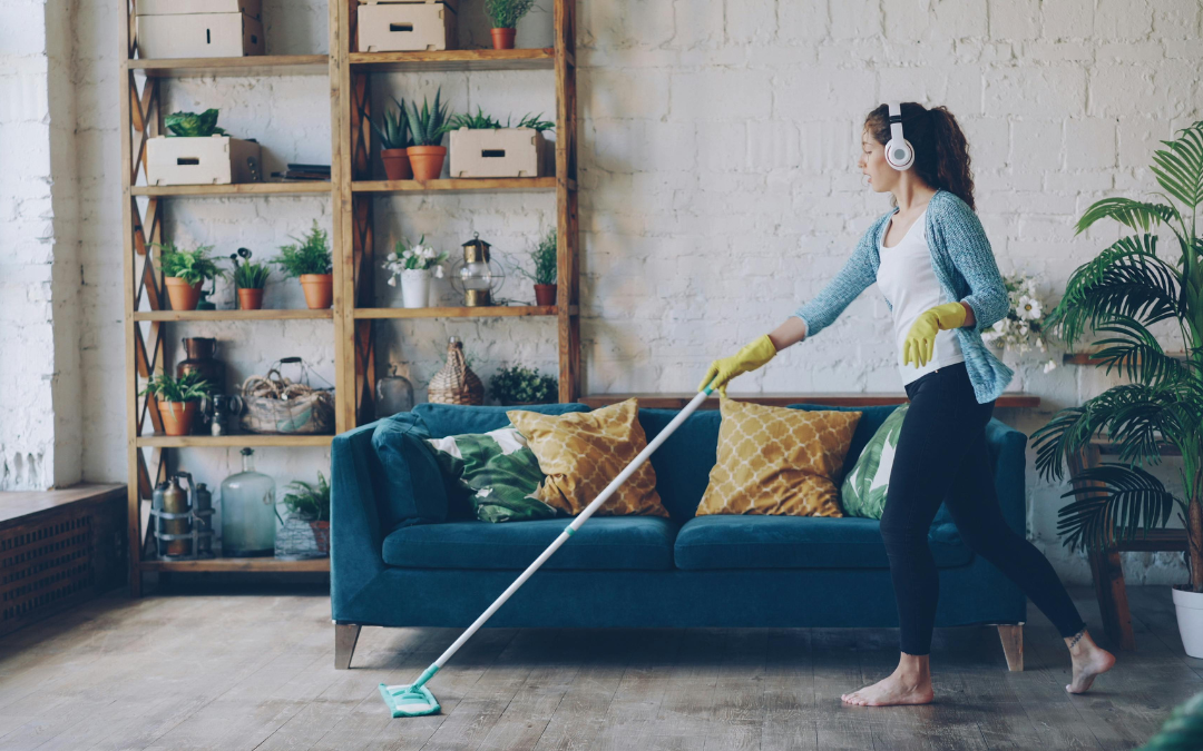 How to Plan a Final Home Cleaning After Furniture and Personal Belongings Are Removed