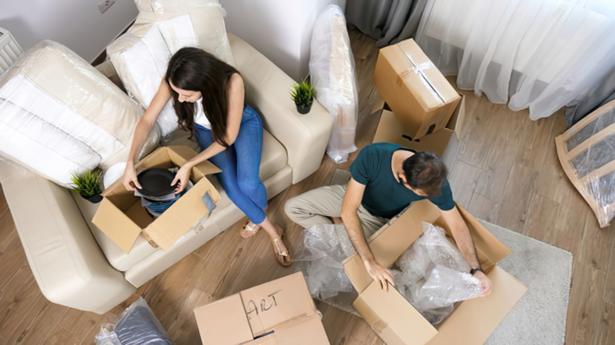 Managing Household Waste During a Move Without Overwhelming Your Packing Schedule or Budget