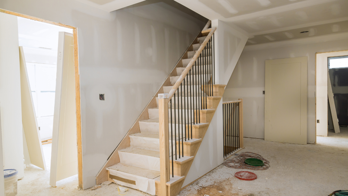 Staircase Renovation Details Most Homeowners Overlook A Guide to Residential Railings, Materials, and the Brackets That Hold It All Together
